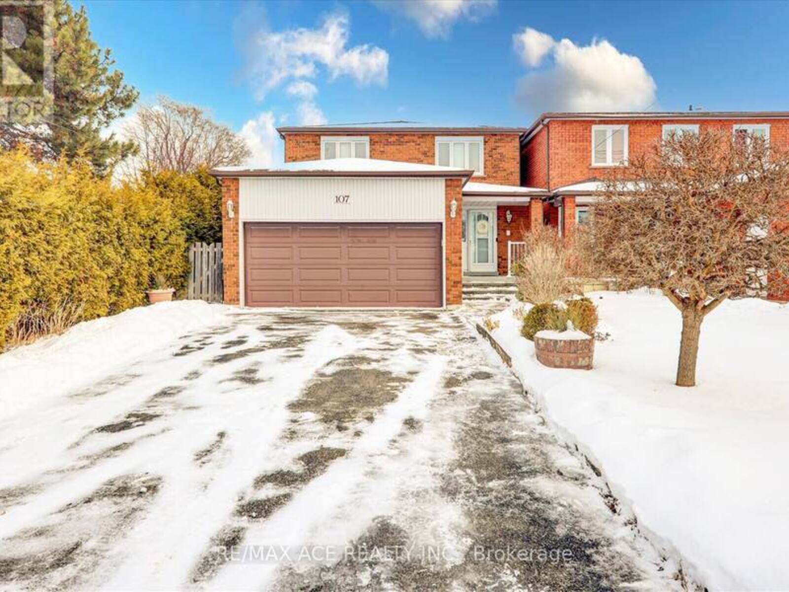 107 ORTON PARK ROAD, Toronto, Ontario M1G 3G9