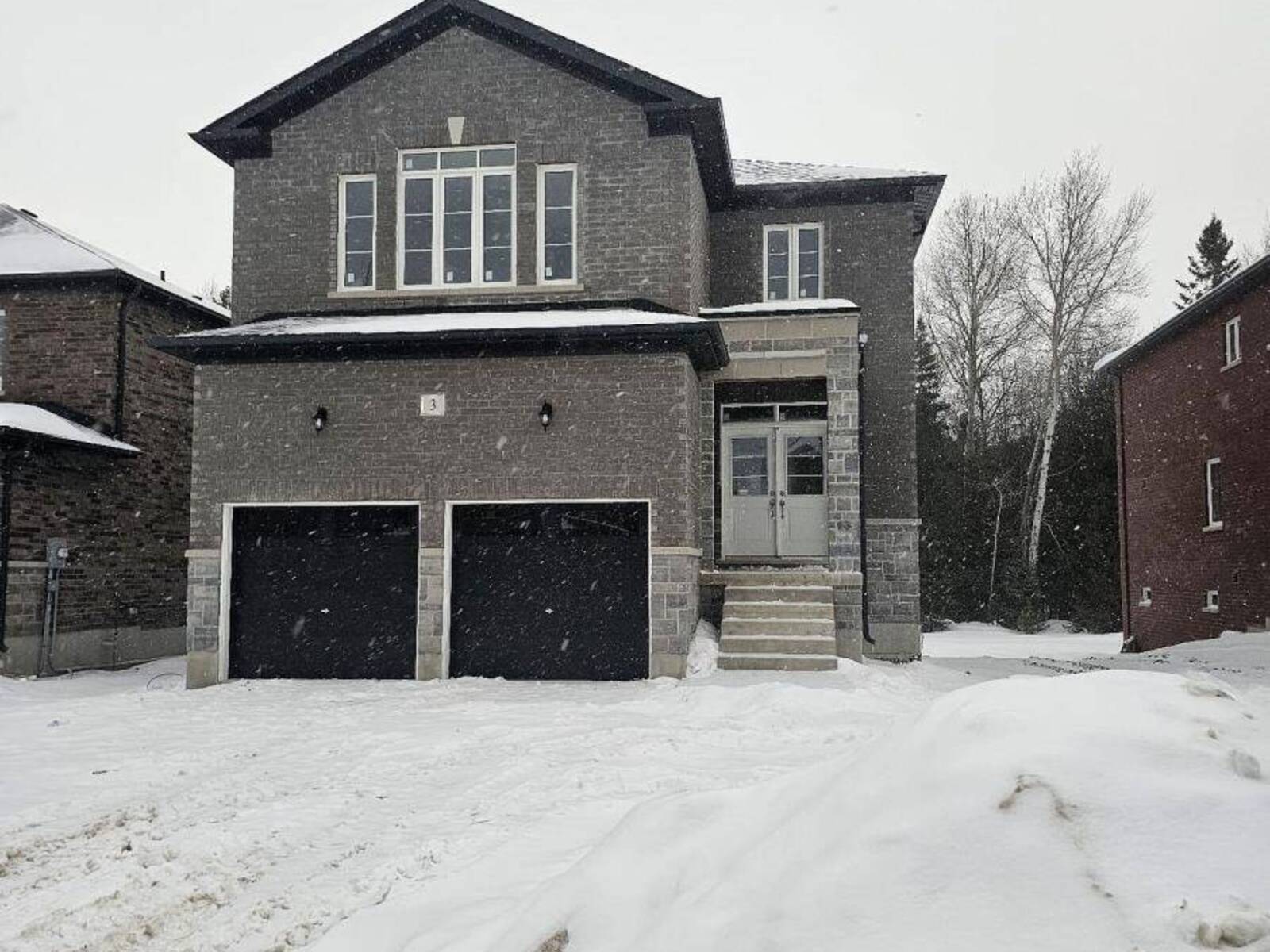 3 MISTY RIDGE ROAD, Wasaga Beach, Ontario L0M 1S0