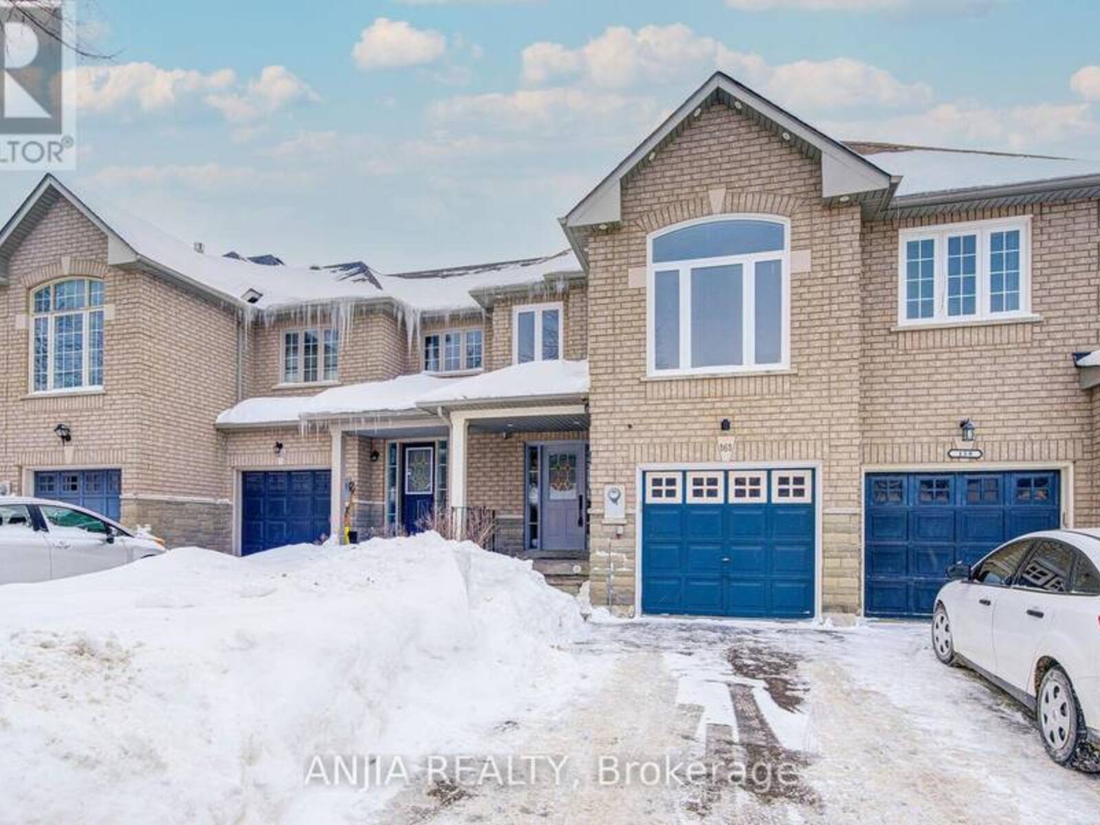 161 TRAIL RIDGE LANE, Markham, Ontario L6C 2C6