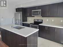 720 - 60 DUNSHEATH WAY | Markham Ontario | Slide Image Five