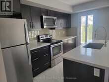 720 - 60 DUNSHEATH WAY | Markham Ontario | Slide Image Six