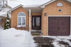 52 BEARDMORE CRESCENT | Halton Hills Ontario | Slide Image Two