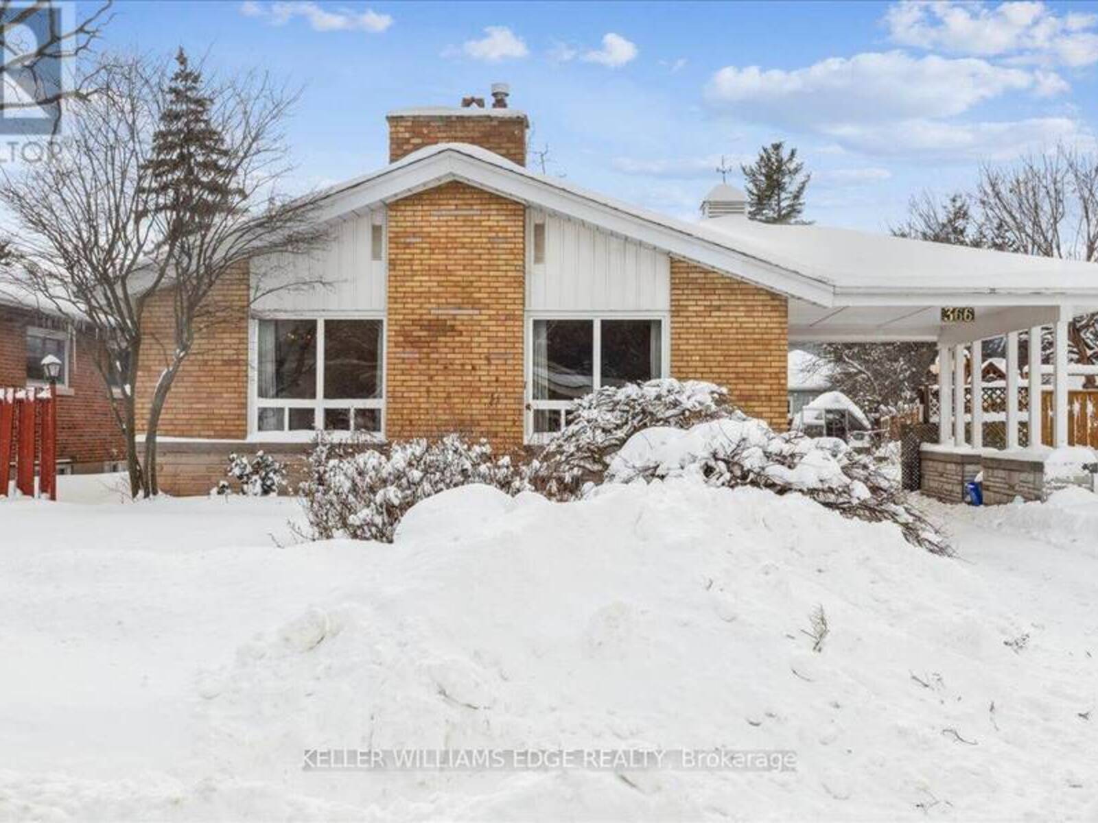 366 PEPPER DRIVE, Burlington, Ontario L7R 3C9