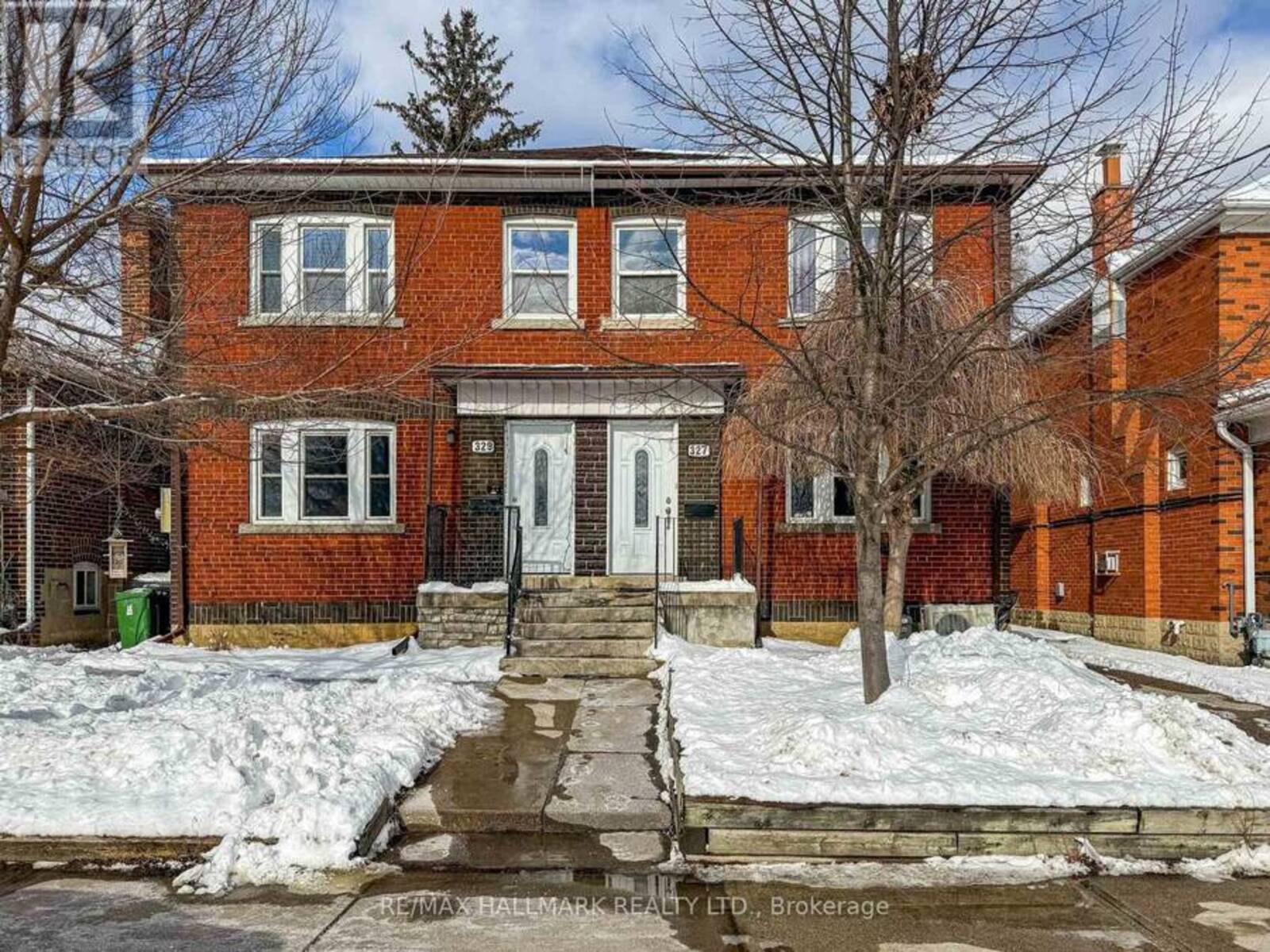 329 VAUGHAN ROAD, Toronto, Ontario M6C 2N5