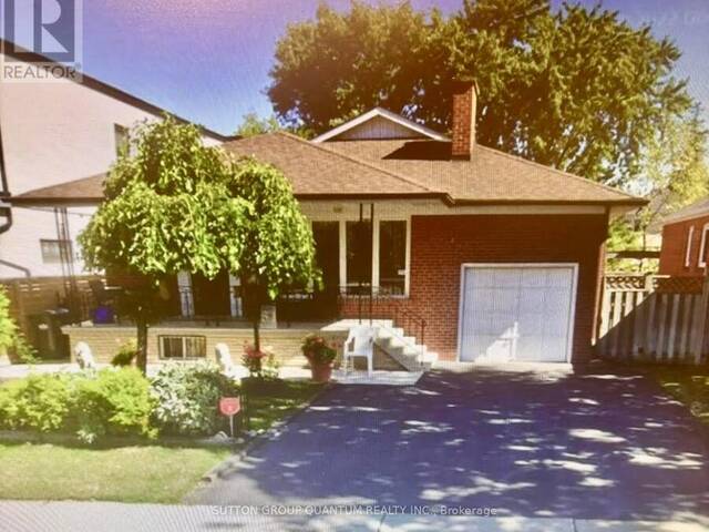 61 FOREST AVENUE Mississauga Ontario, L5G 1L3 - 4 Bedrooms Home For Sale