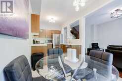 707 JOHN COLE COURT | Newmarket Ontario | Slide Image Nine