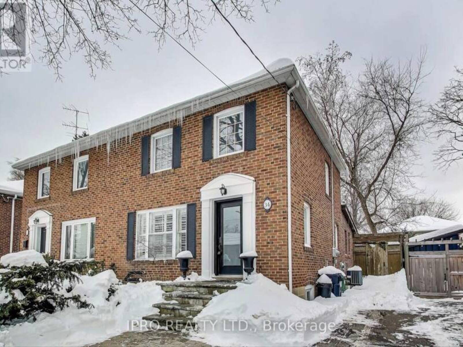 34 ALLANBROOKE DRIVE, Toronto, Ontario M9A 3N8