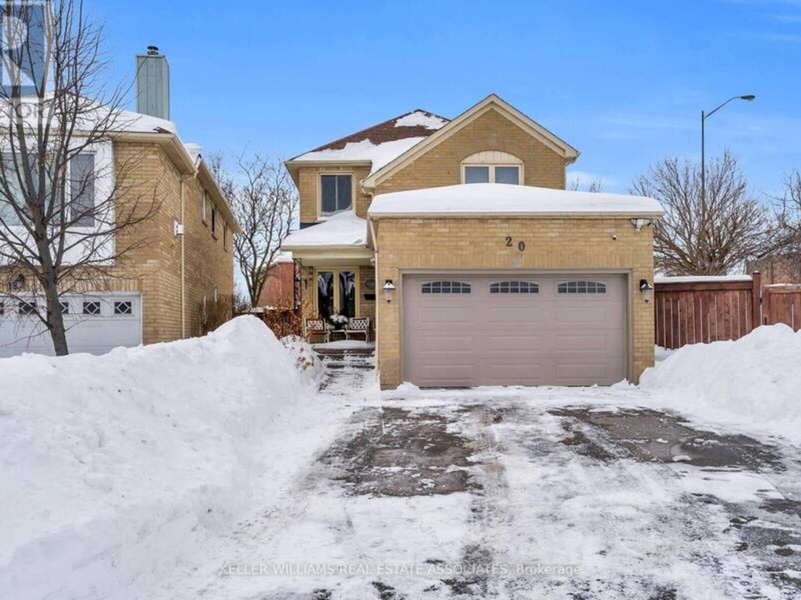 20 NATURE COURT, Brampton, Ontario L6S 5T8