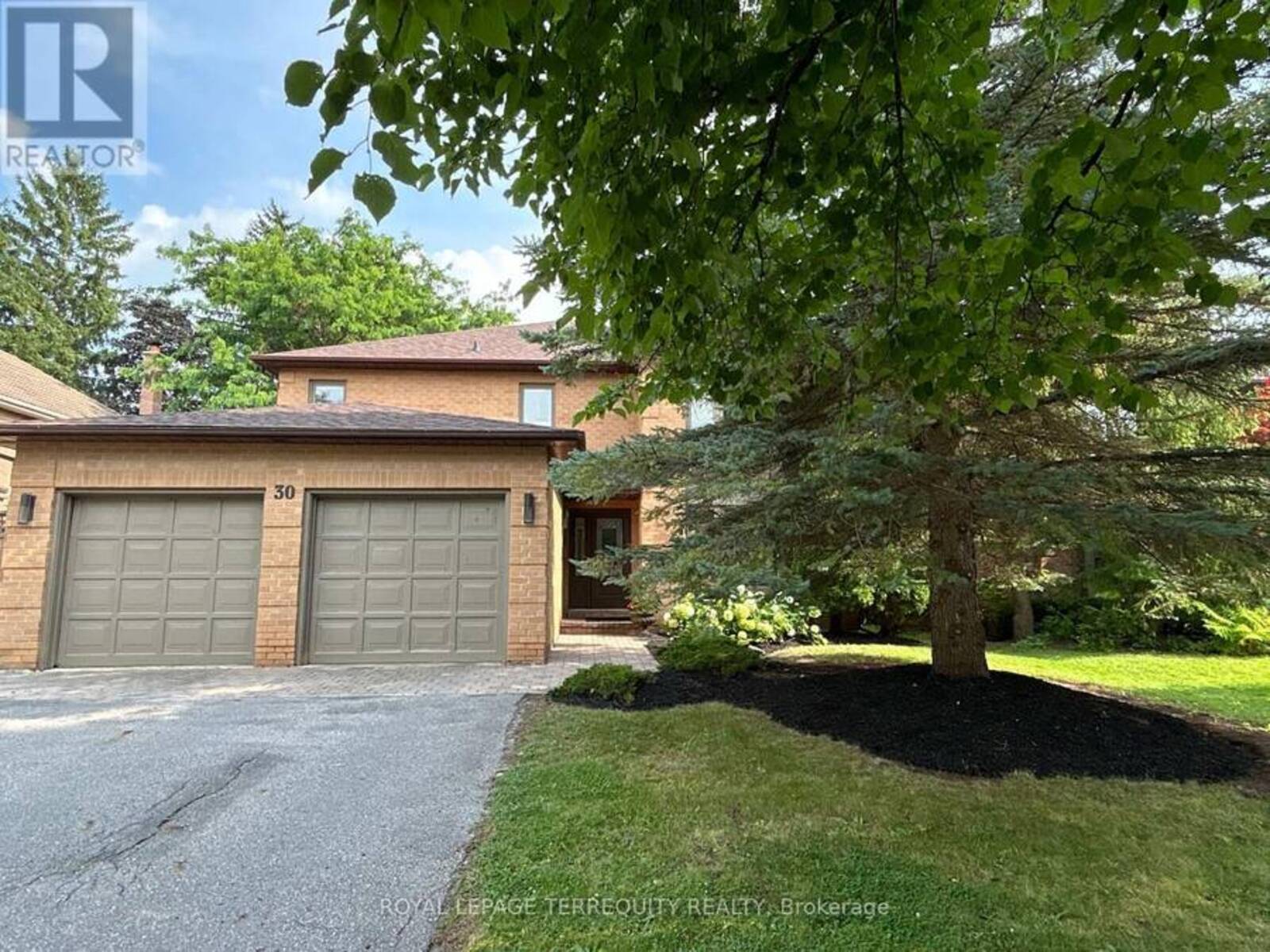 30 OWLS FOOT CRESCENT, Aurora, Ontario L4G 6A2