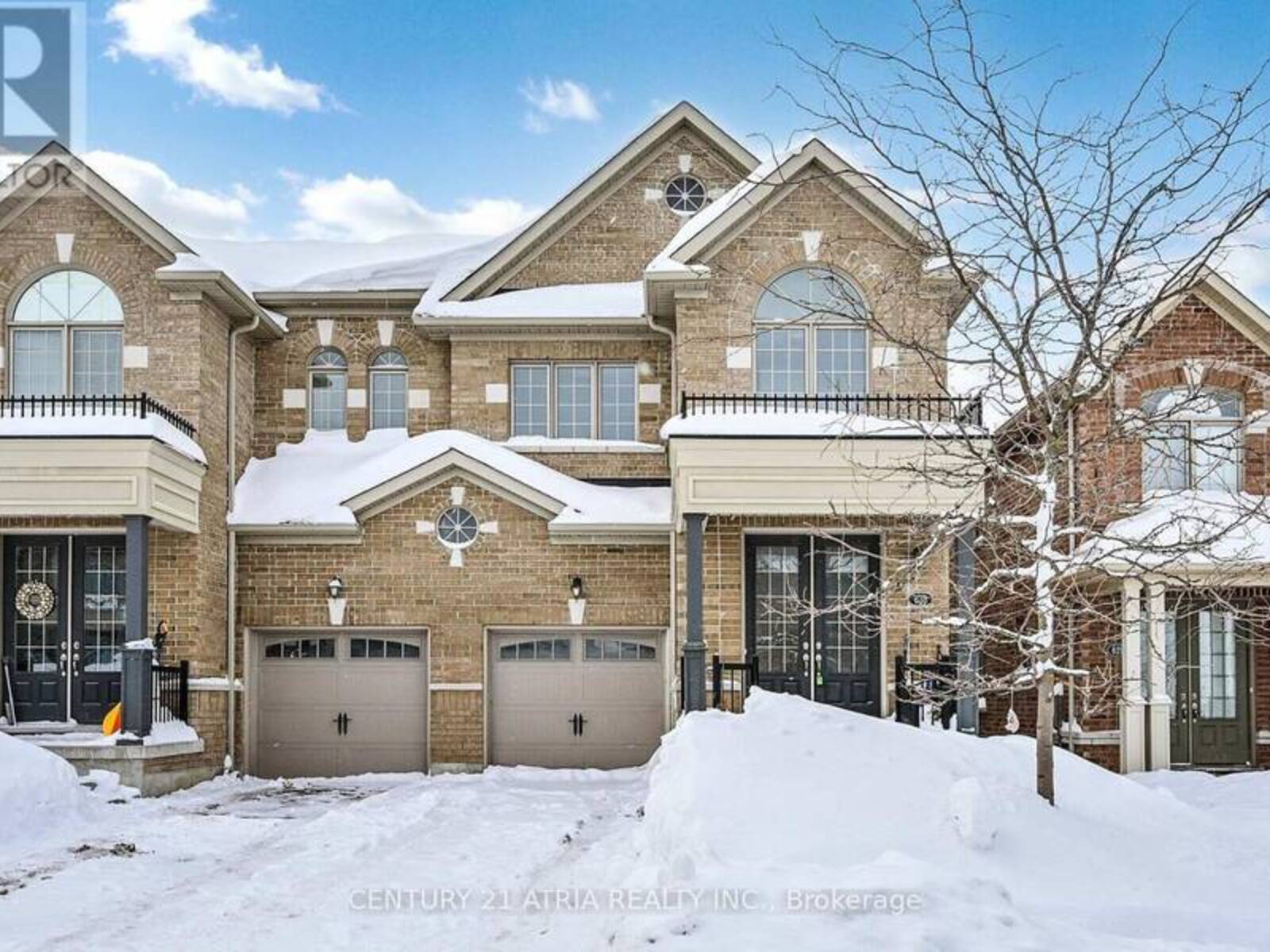 633 SWEETWATER CRESCENT, Newmarket, Ontario L3X 1C5