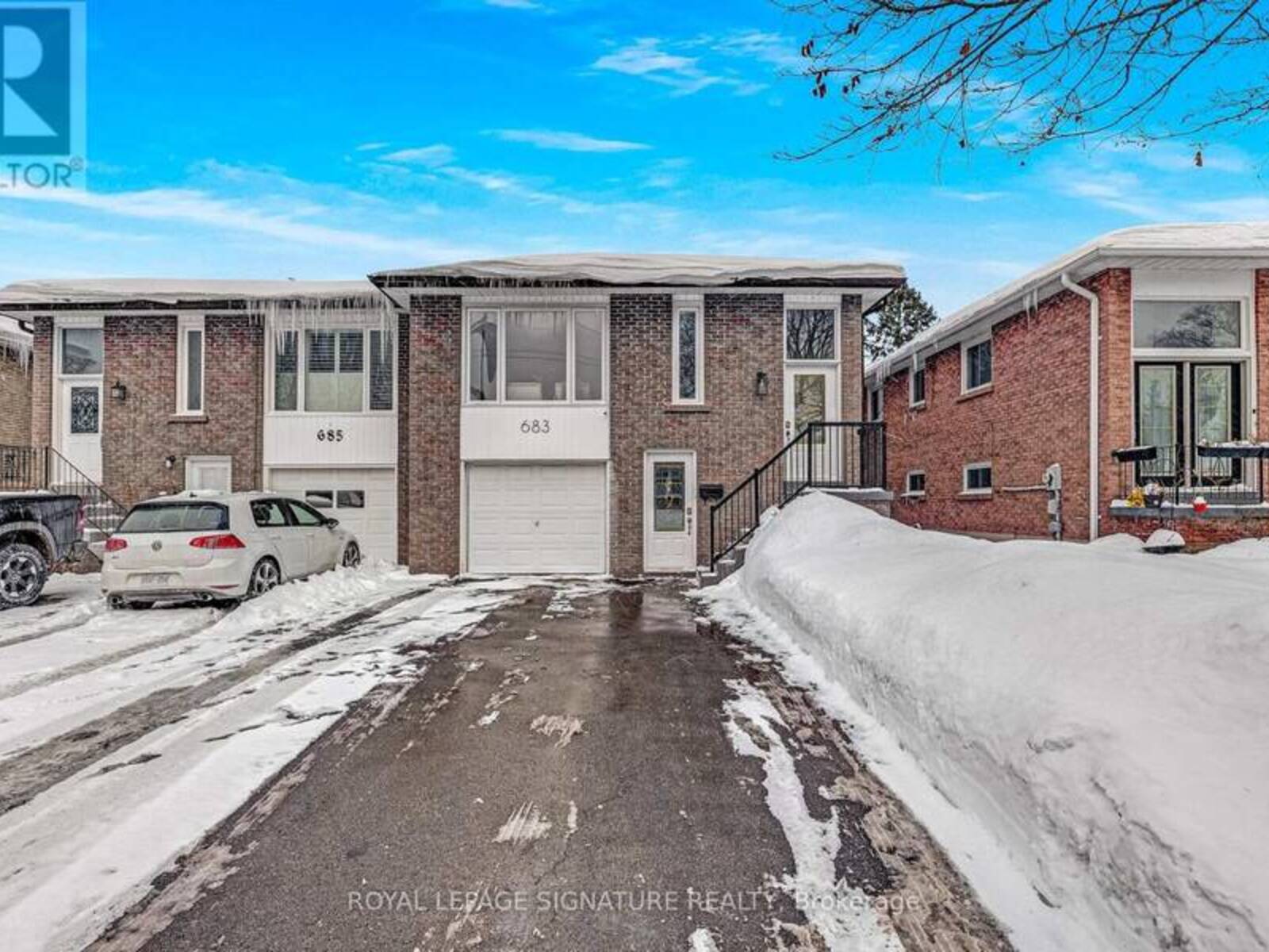 683 WEST SHORE BOULEVARD, Pickering, Ontario L1W 3G2