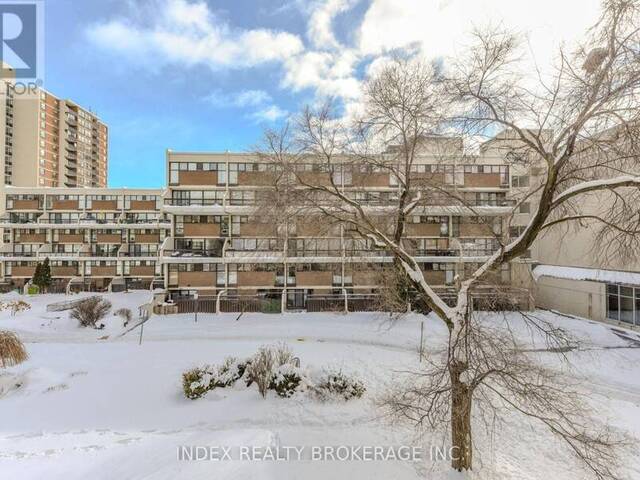 233 - 366 THE EAST MALL Toronto Ontario, M9B 6C6 - 3 Bedrooms Condo For Sale