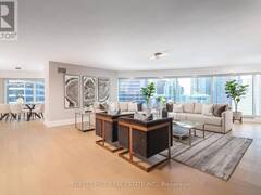 2702 - 33 UNIVERSITY AVENUE Toronto Ontario, M5J 2S7