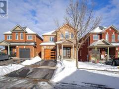 17 SHAPLAND CRESCENT Ajax Ontario, L1Z 0K2