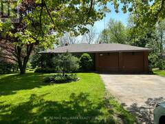 5193 AURORA ROAD Whitchurch-Stouffville Ontario, L4A 7X4