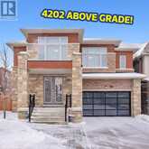 4 GOLDENEYE DRIVE | East Gwillimbury Ontario | Slide Image One