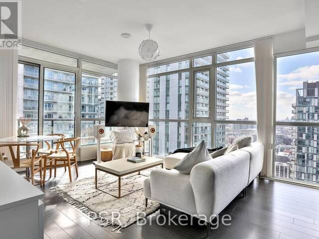 3811 - 290 ADELAIDE STREET W Toronto Ontario, M5V 0P3 - 2 Bedrooms Condo For Sale