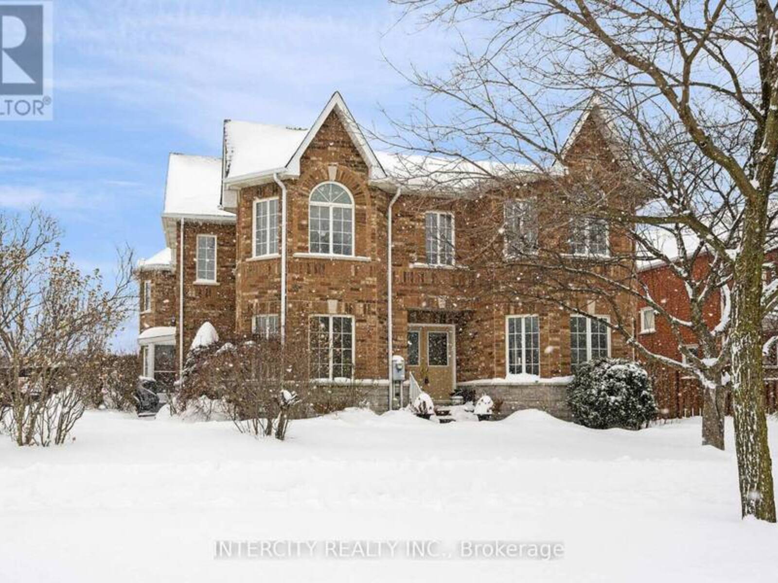 77 FOXCHASE AVENUE, Vaughan, Ontario L4L 9H5