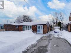 214 BOWMAN AVENUE Whitby Ontario, L1N 3T8