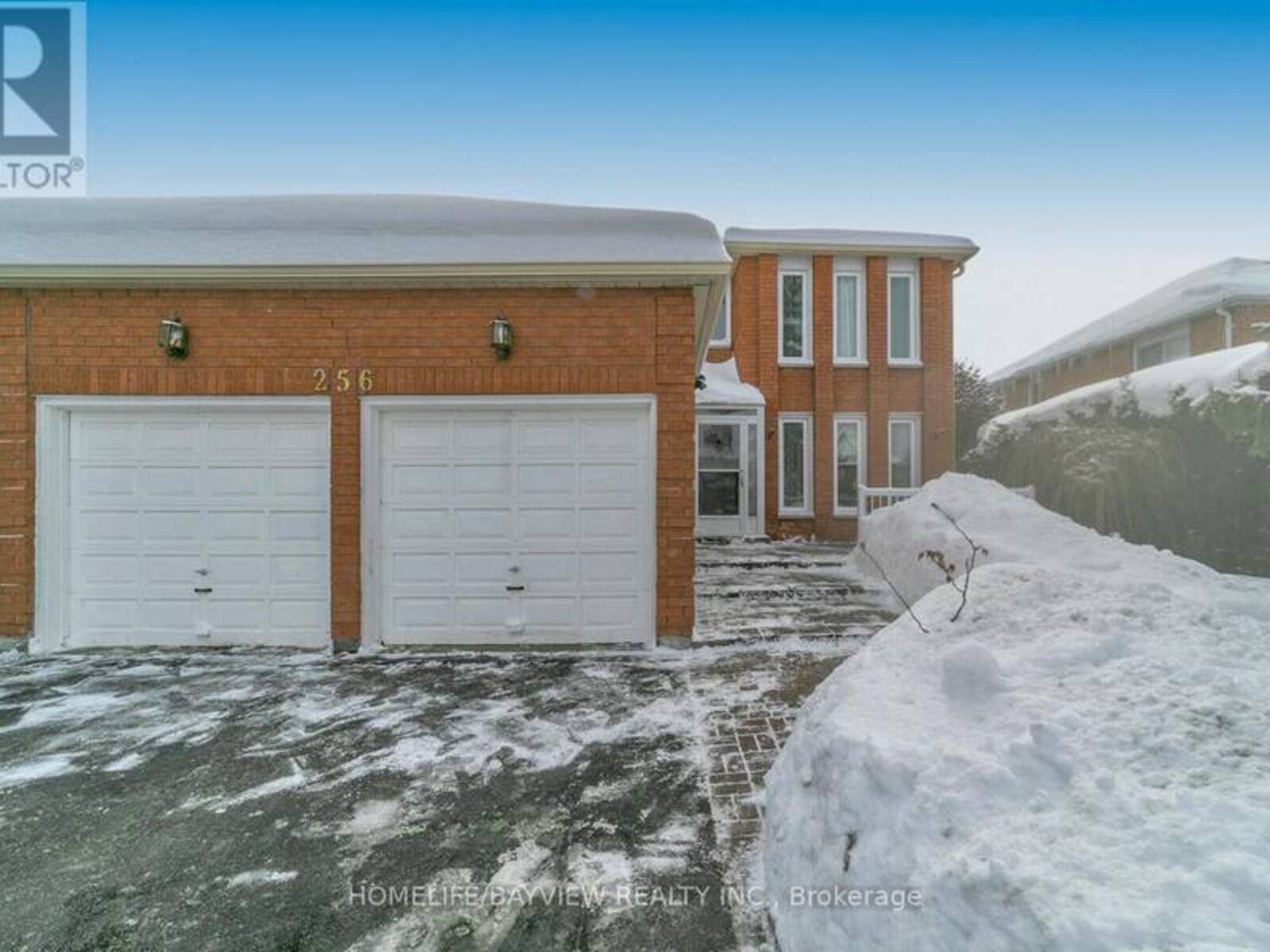 256 ELMAN CRESCENT, Newmarket, Ontario L3Y 7X4