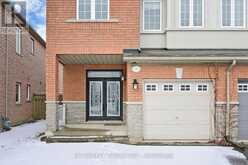 78 AUTUMN HILL BOULEVARD | Vaughan Ontario | Slide Image Three