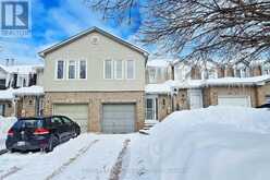 526 PICKERING CRESCENT | Newmarket Ontario | Slide Image One