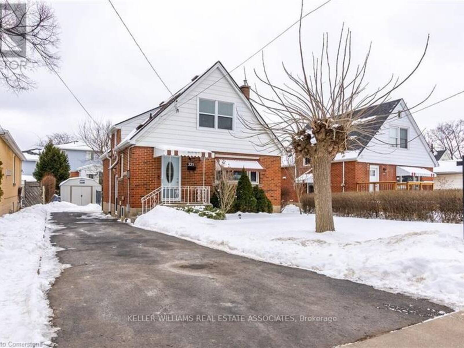 225 EAST 38TH STREET, Hamilton, Ontario L8V 4G1