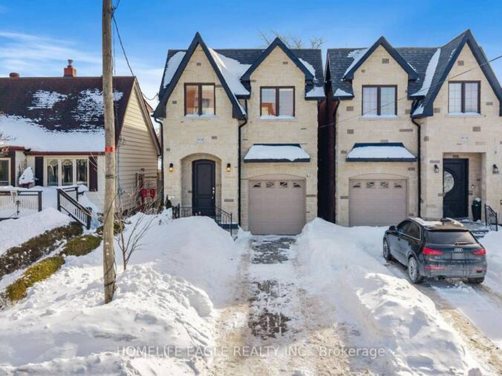 97B CRAIGLEE DRIVE, Toronto, Ontario M1N 2M8