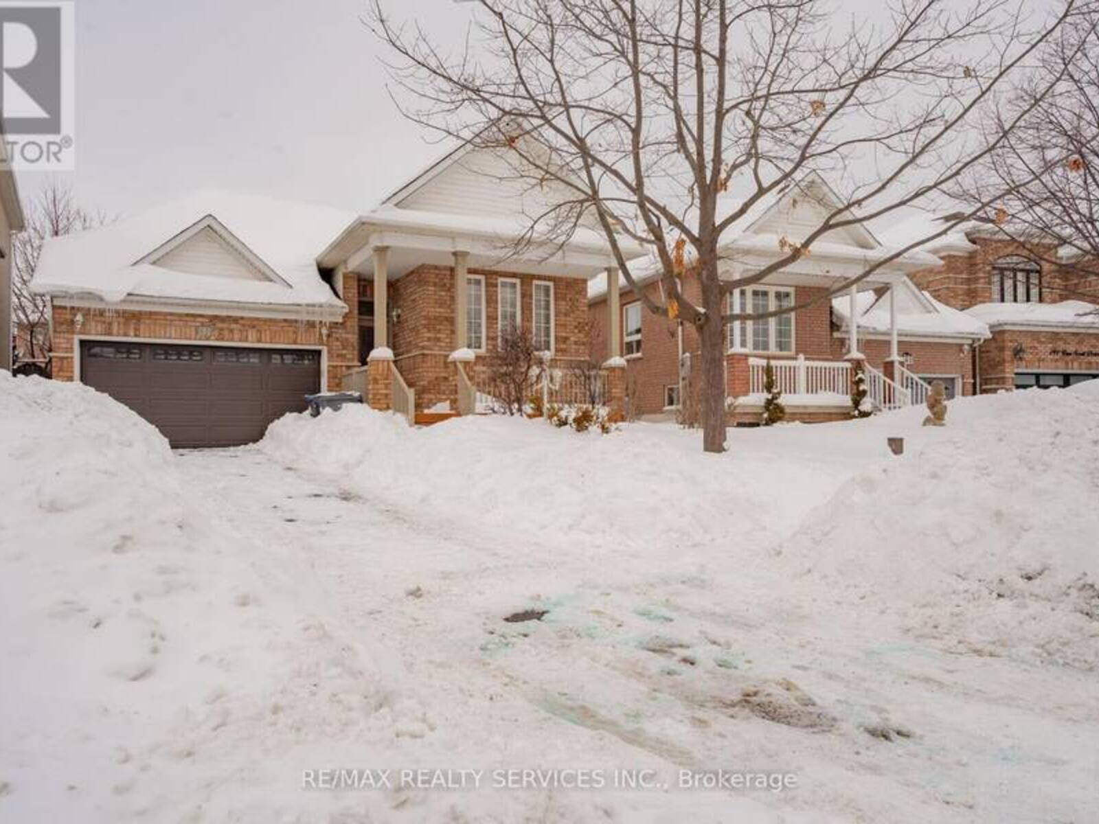 195 VAN SCOTT DRIVE, Brampton, Ontario L7A 1V2