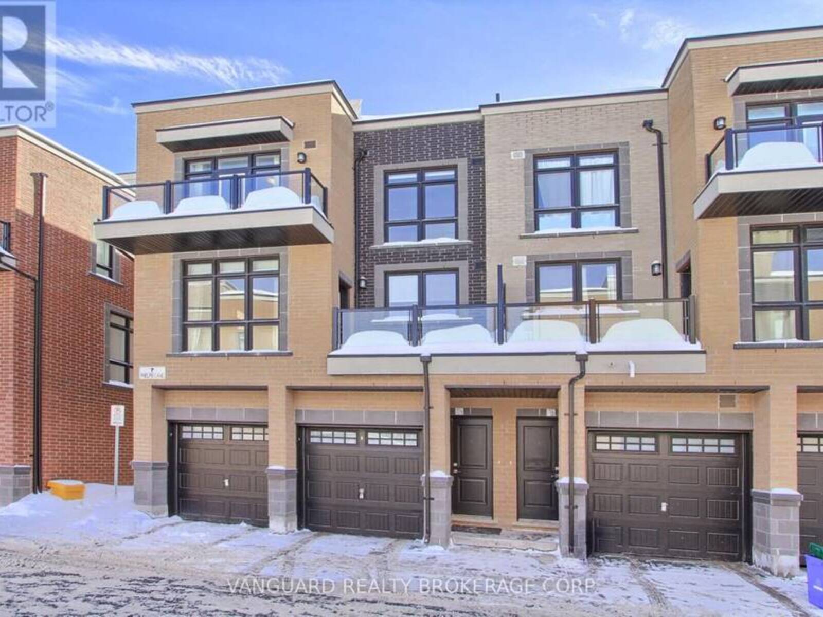 UNIT 1 - 7 PHELPS LANE, Richmond Hill, Ontario L4E 1J4