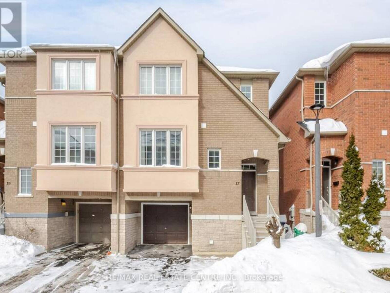 17 - 7155 MAGISTRATE TERRACE, Mississauga, Ontario L5W 1Y7