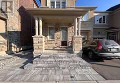 20 NESS DRIVE | Richmond Hill Ontario | Slide Image Two