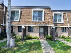 UNIT 16 - 2 PARADISE BOULEVARD W Ramara Ontario, L0K 1B0