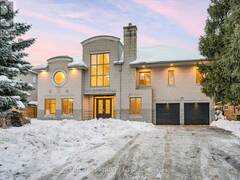 72 LORD SEATON ROAD Toronto Ontario, M2P 1K5