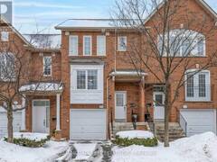 32 - 1591 SOUTH PARADE COURT Mississauga Ontario, L5M 6G1