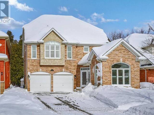 525 SUMMERPARK CRESCENT Pickering Ontario, L1V 7A7 - 4 Bedrooms Home For Sale