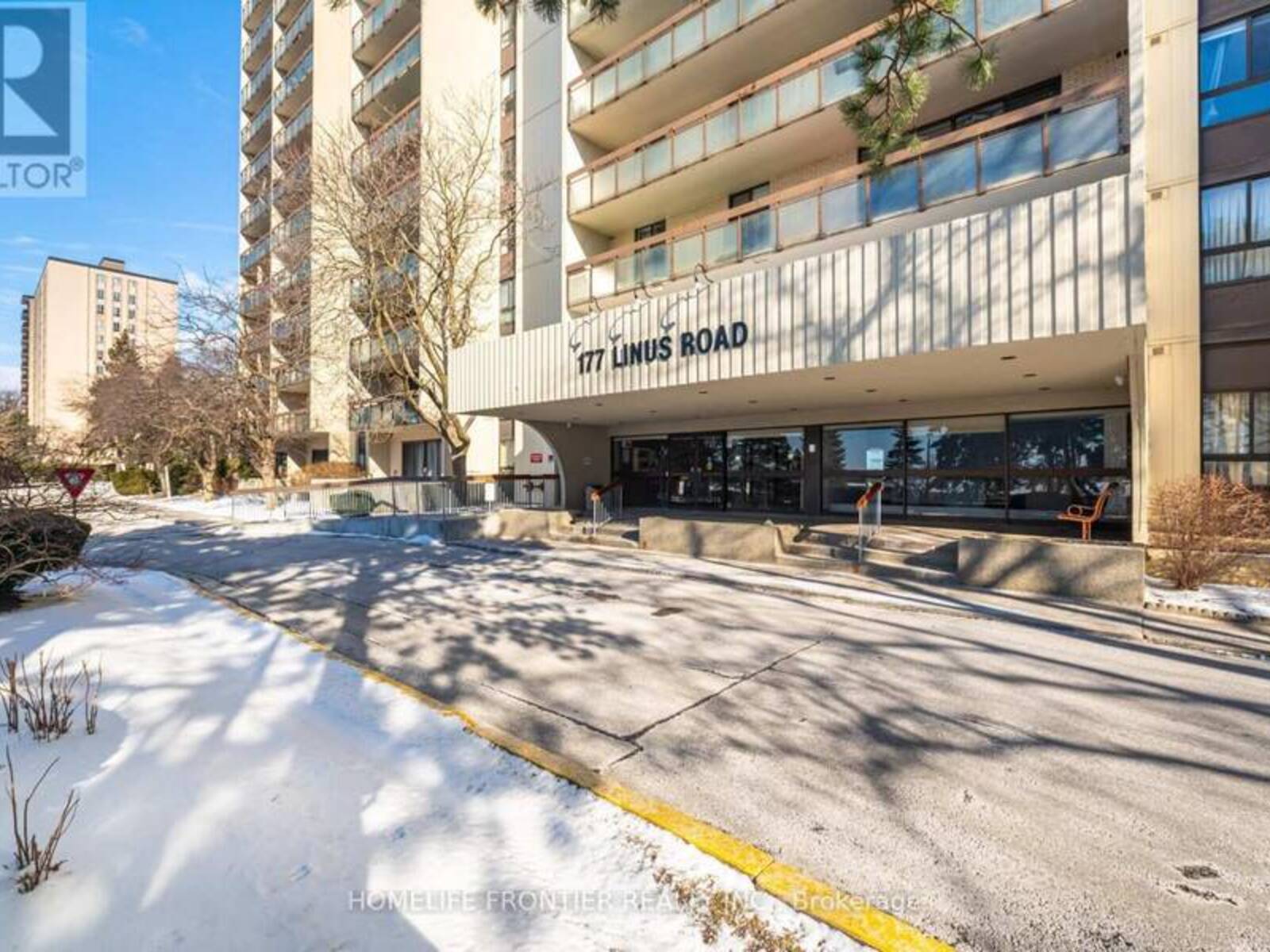 309 - 177 LINUS ROAD, Toronto, Ontario M2J 4S5