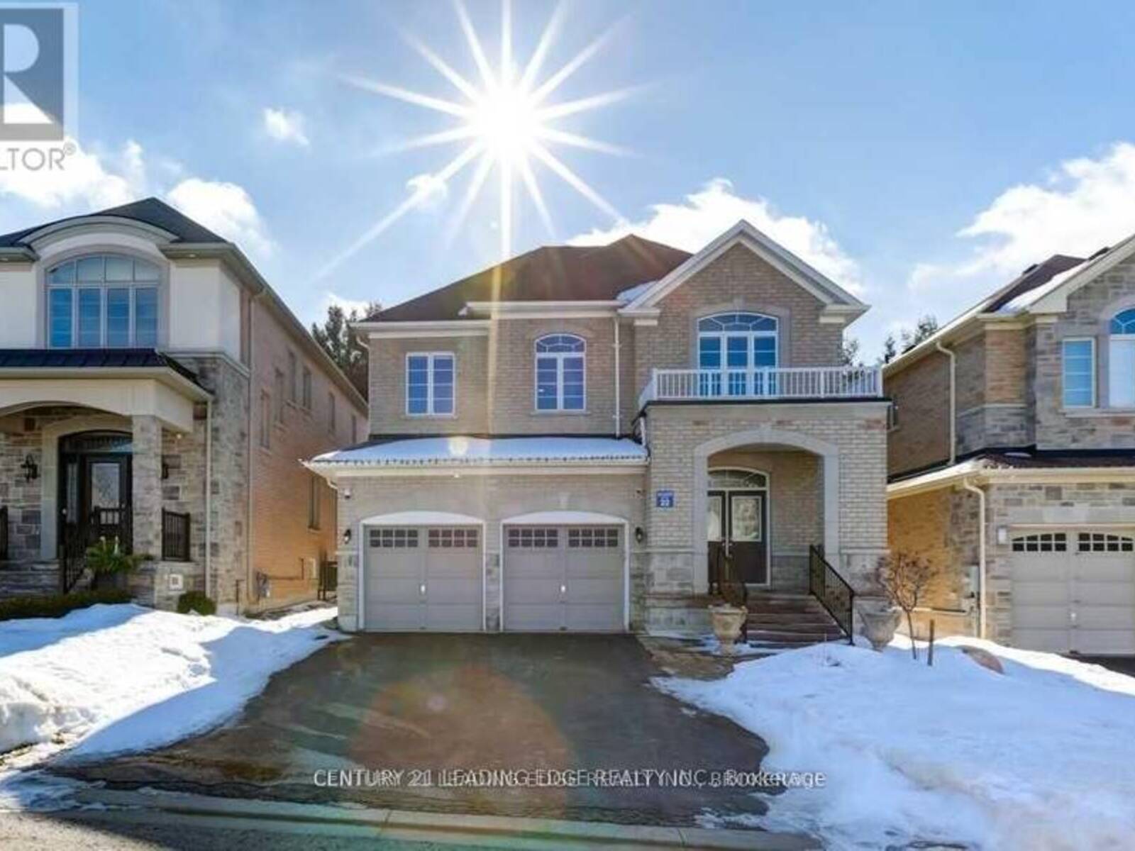 1199 STUFFLES CRESCENT, Newmarket, Ontario L3X 0E2