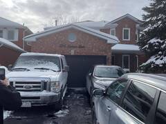 3215 SHADETREE DRIVE Mississauga Ontario, L5N 6P4