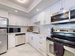 718 - 10 DEAN PARK ROAD Toronto Ontario, M1B 3G8