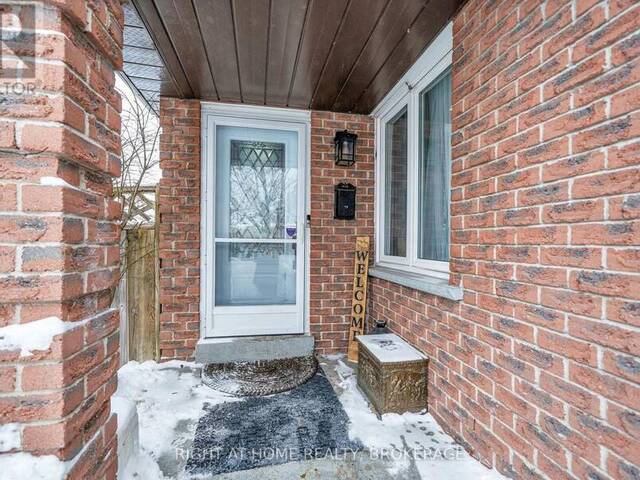 11 EBERLEE COURT Whitby Ontario, L1N 8C9 - 5 Bedrooms Home For Sale