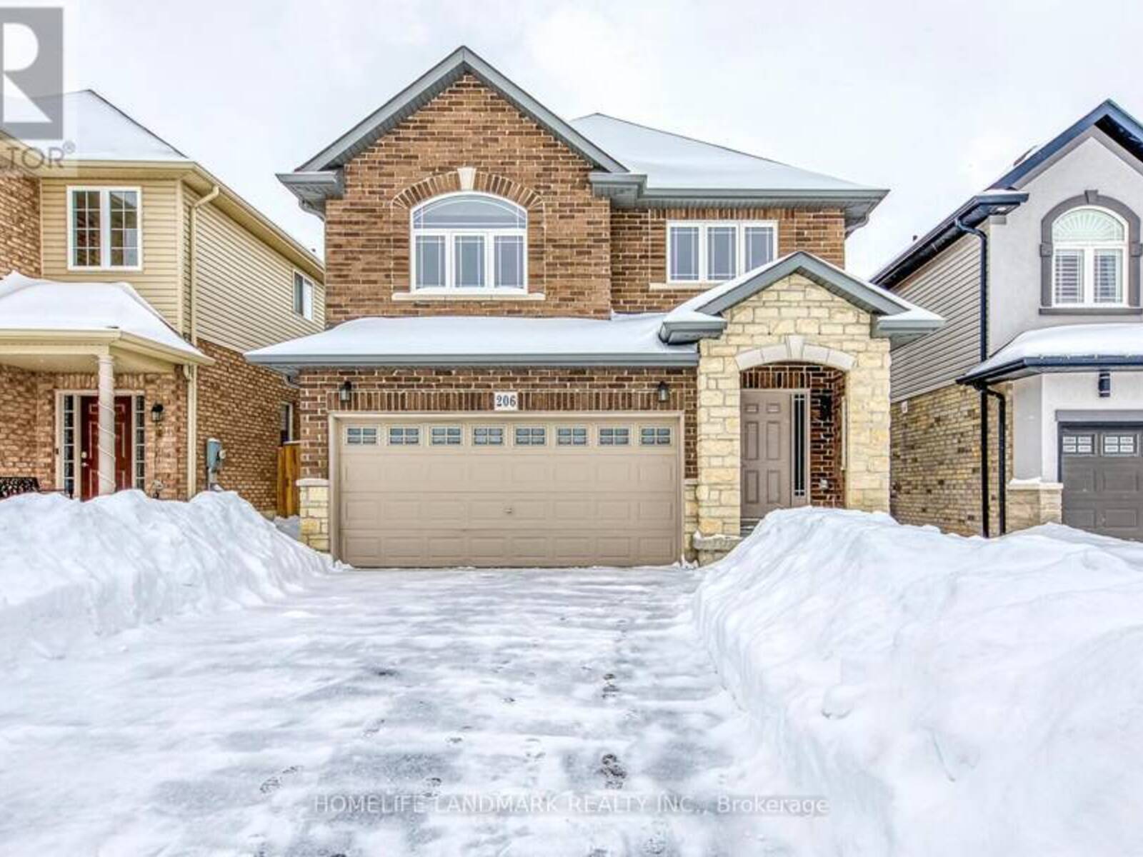 206 BELLAGIO AVENUE, Hamilton, Ontario L0R 1P0