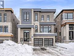 15 DONSGROVE COURT Vaughan Ontario, L4J 9A1