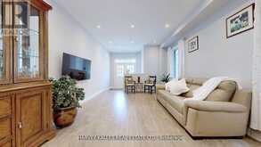 67 CROFTING CRESCENT | Markham Ontario | Slide Image Six