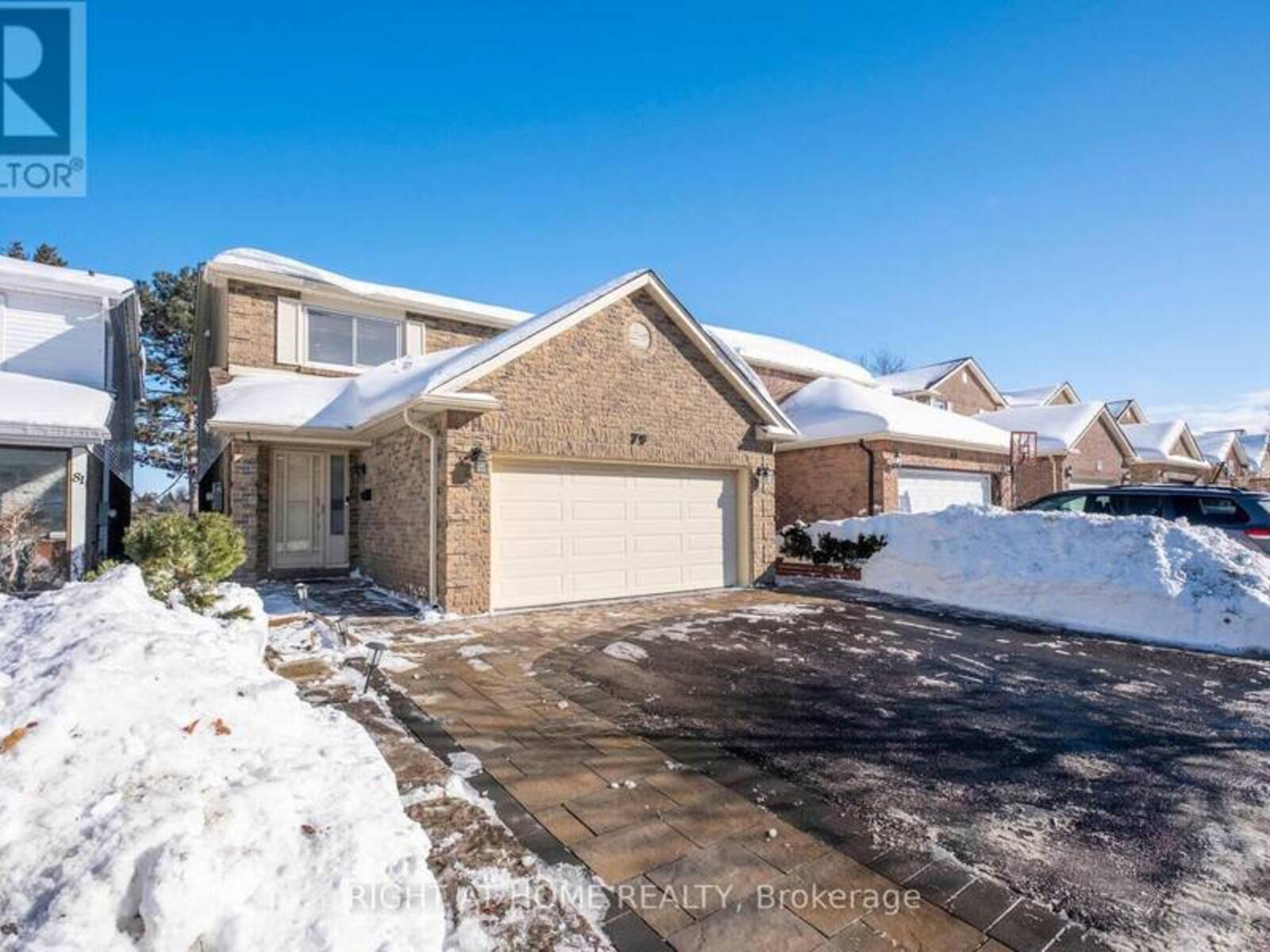 79 LISA CRESCENT, Vaughan, Ontario L4J 2N2