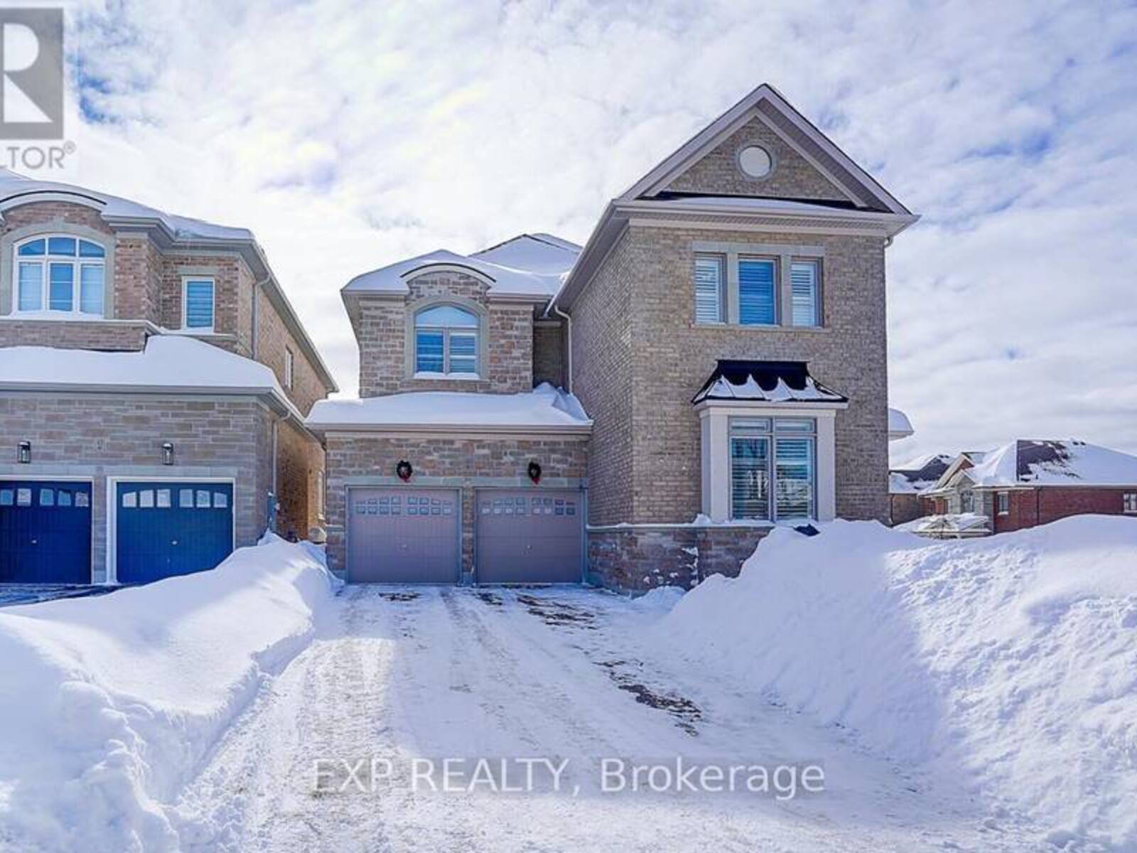 41 WALTER TUNNY CRESCENT, East Gwillimbury, Ontario L9N 0R4