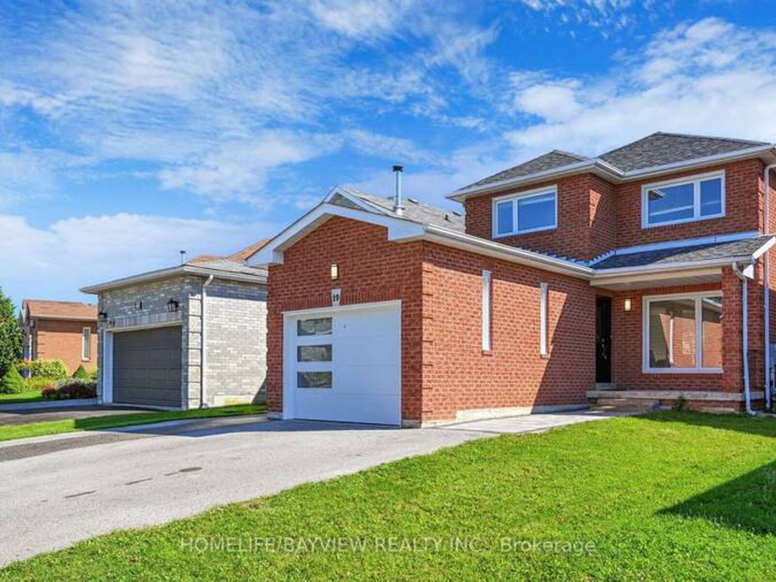 19 MOUNTBATTEN ROAD, Vaughan, Ontario L4J 8A5