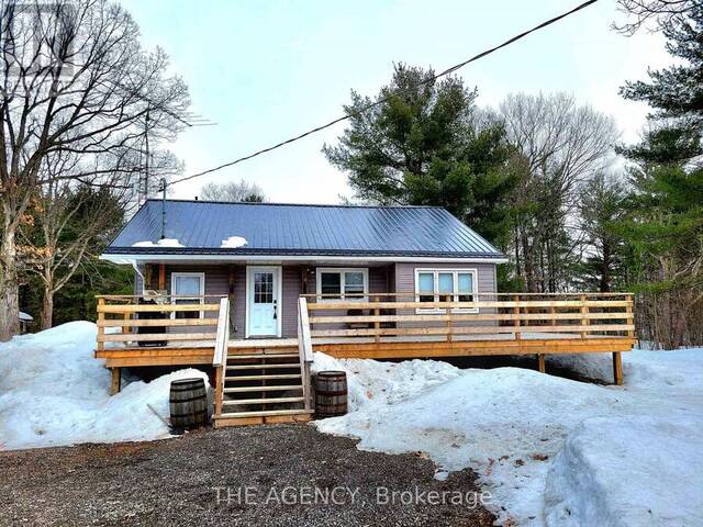 8025 COUNTY ROAD 169 ROAD Washago Ontario, L0K 2B0 - 2 Bedrooms Home For Sale