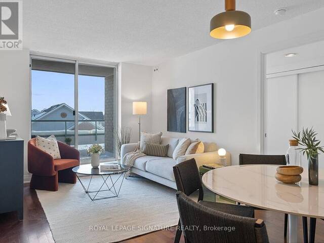 402 - 1797 QUEEN STREET E Toronto Ontario, M4L 3Y5 - 2 Bedrooms Condo For Sale