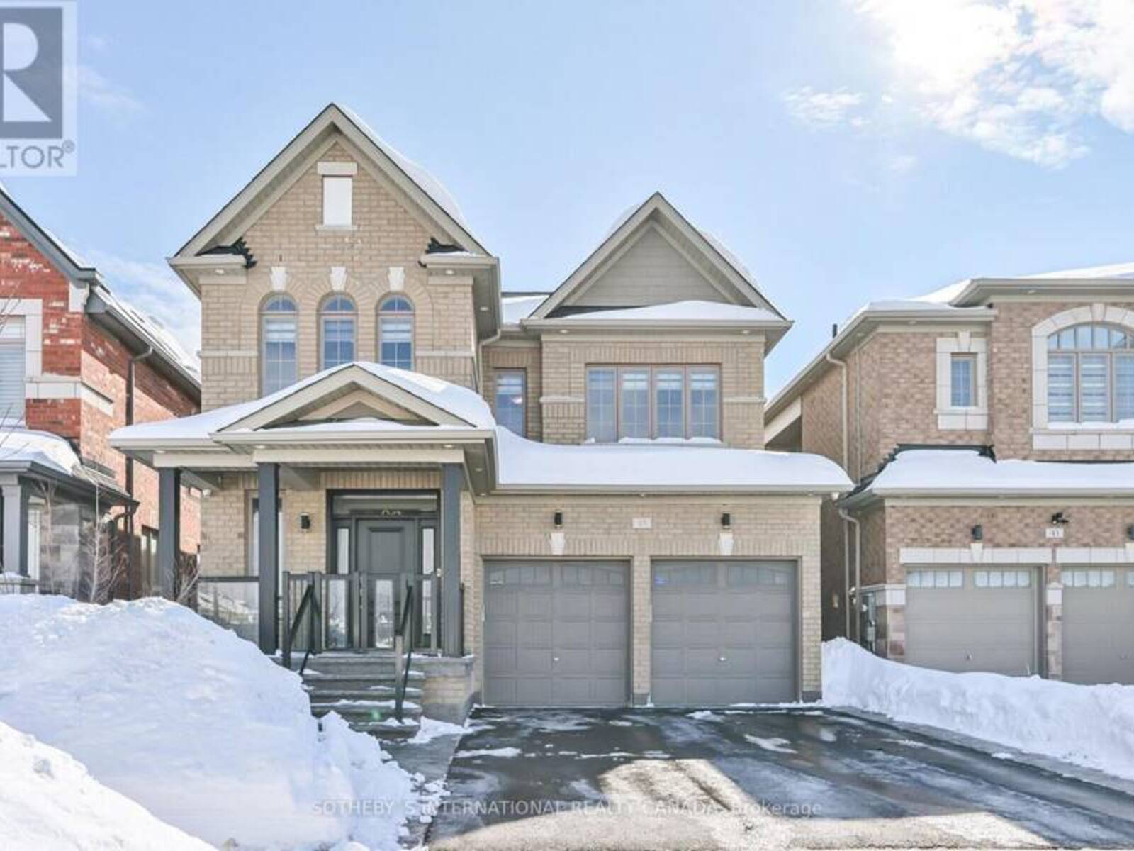 45 CRIMSON KING WAY, East Gwillimbury, Ontario L9N 0V1